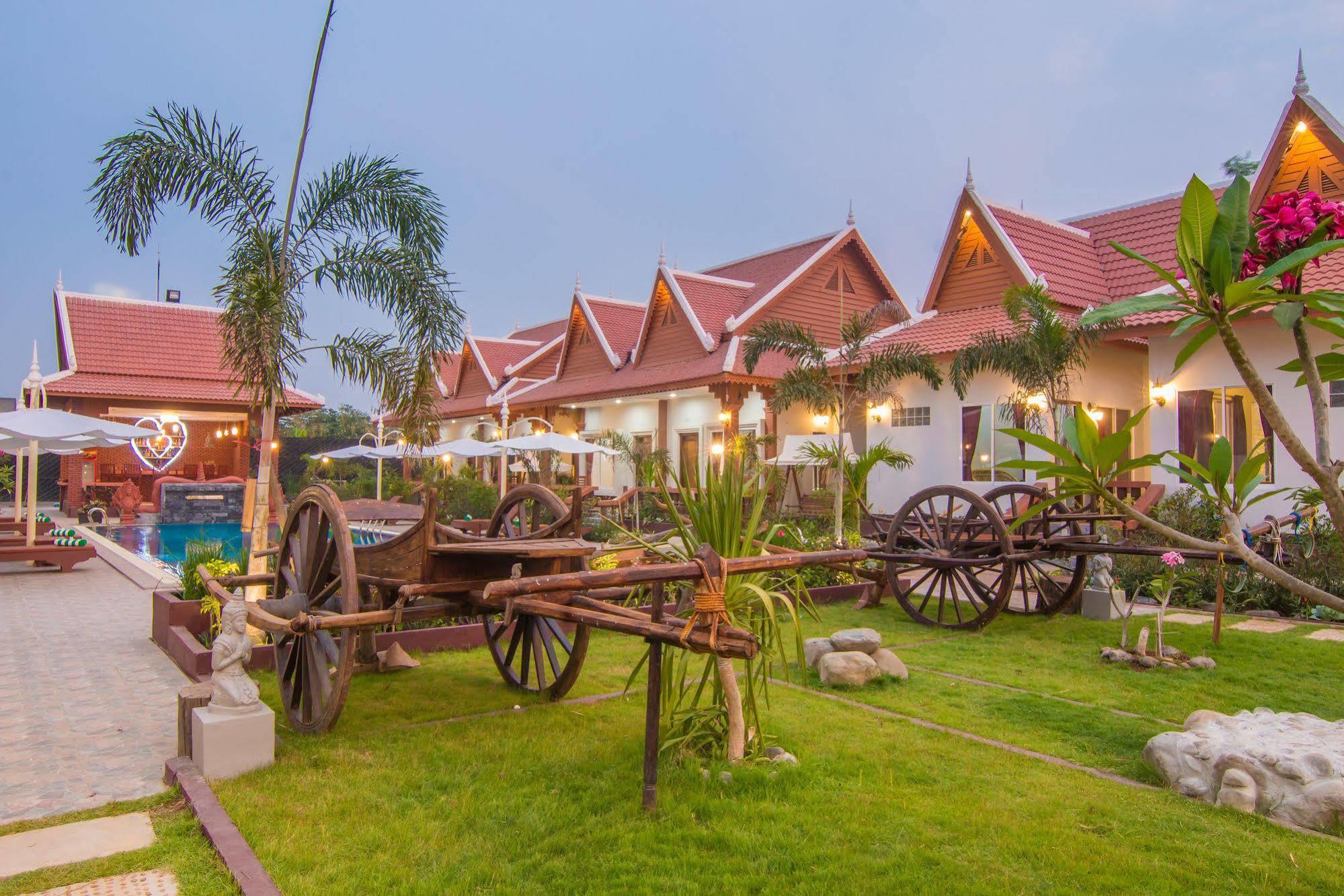 Ravorn Villa Boutique Battambang Exterior foto